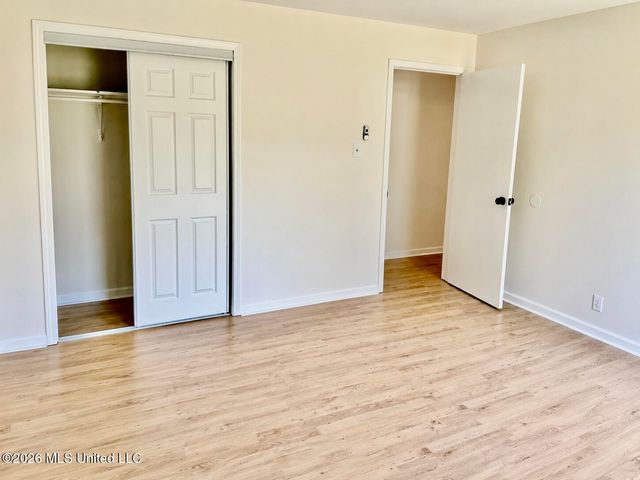 1645 Hickory Drive, Southaven, MS 38671