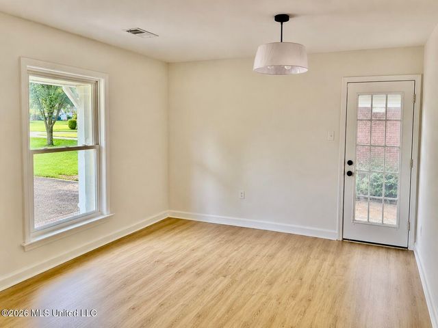 1645 Hickory Drive, Southaven, MS 38671