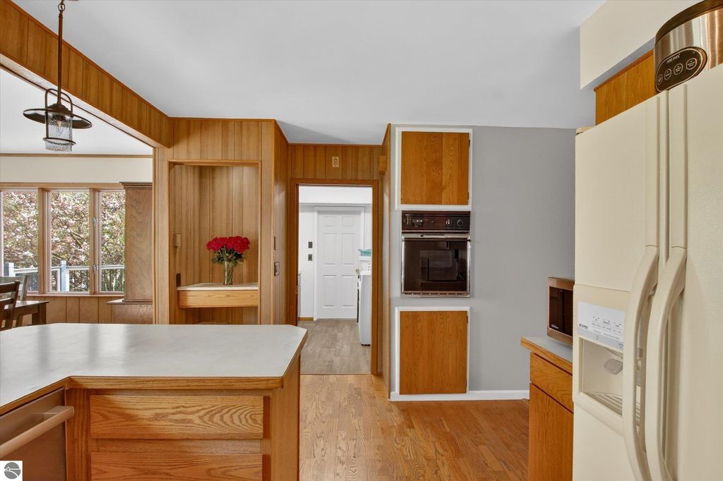 Image 21 of property listing at 410 Orchard Court, St Louis, MI 48880