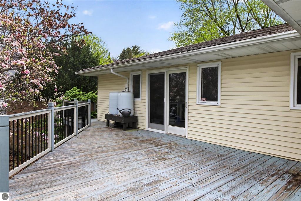 Image 49 of property listing at 410 Orchard Court, St Louis, MI 48880