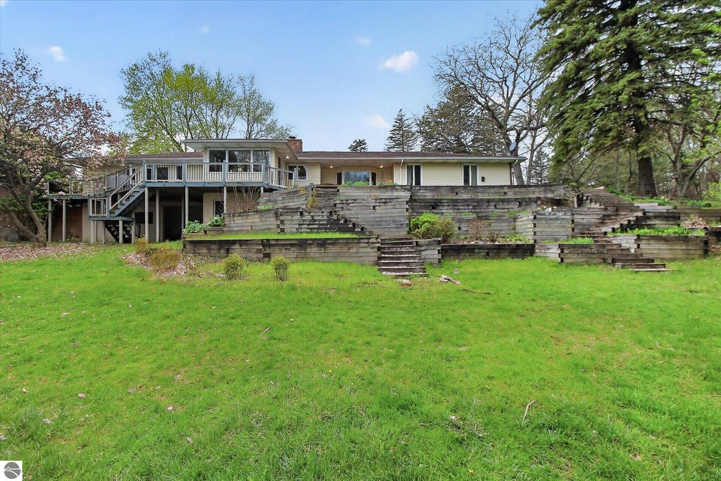 Image 57 of property listing at 410 Orchard Court, St Louis, MI 48880