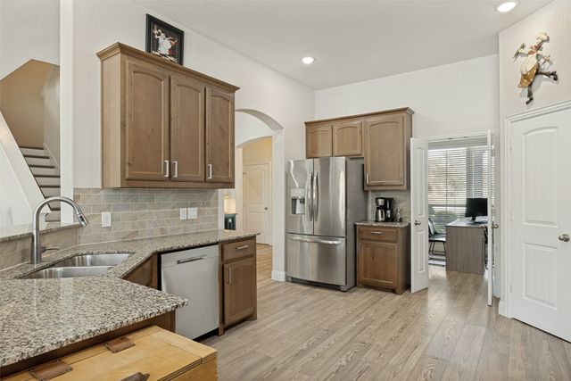 2201 Henson Lane, Nevada, TX 75173