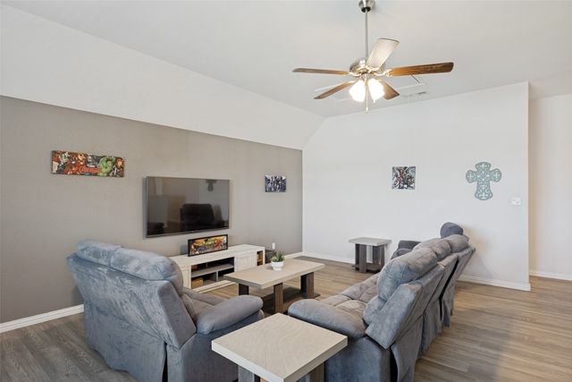 2201 Henson Lane, Nevada, TX 75173
