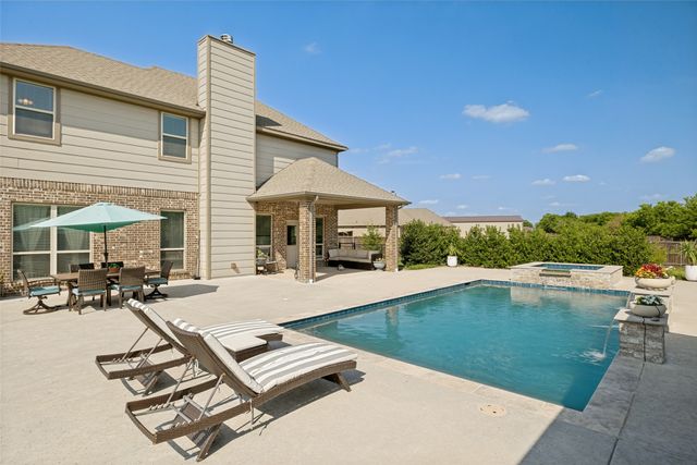 2201 Henson Lane, Nevada, TX 75173