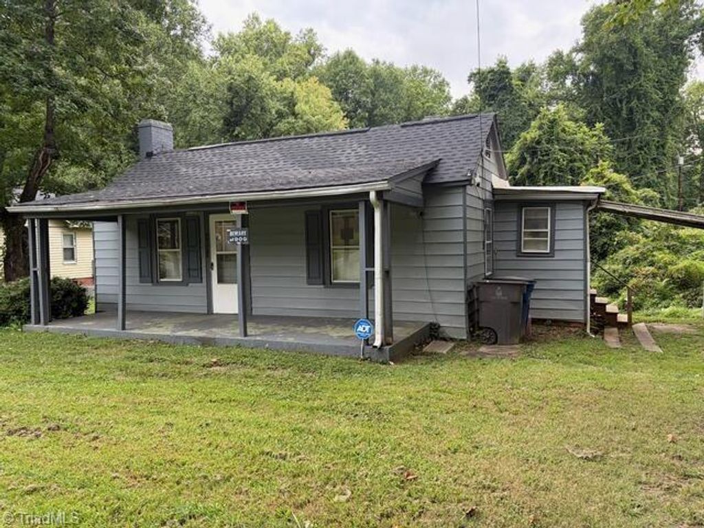 4330 Ogburn Avenue, Winston-salem, NC 27105