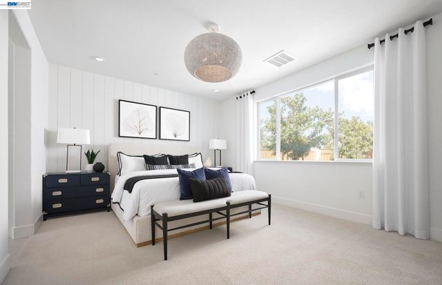 17942 Glen Arbor Way, Lathrop, CA 95330