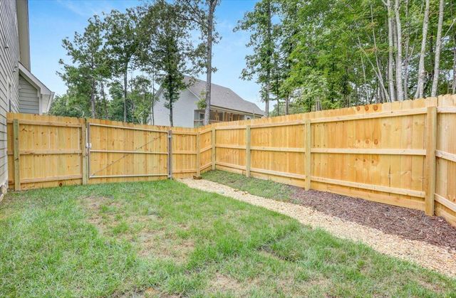 11785 Maddox Drive, Georgetown, TN 37336