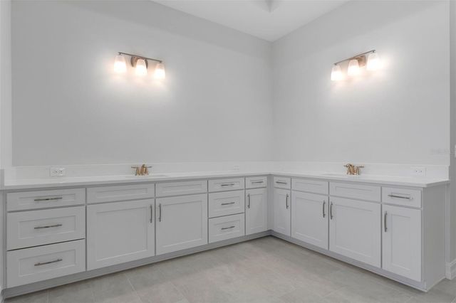 19364 SHELTERED HILL DRIVE, Brooksville, FL 34601