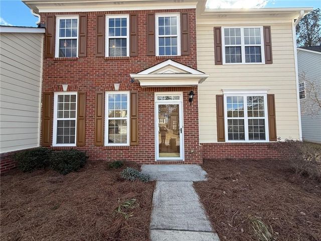 824 Montecruz Drive, Lawrenceville, GA 30045