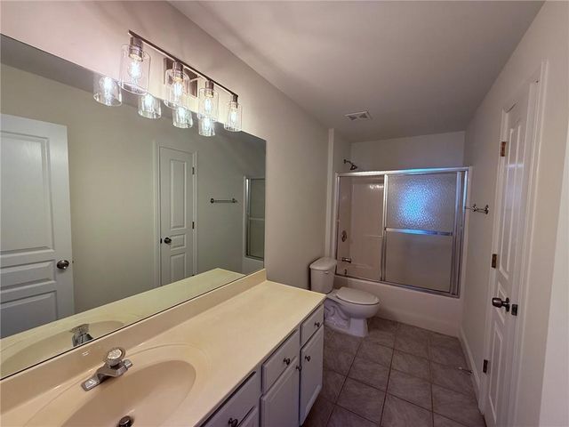 824 Montecruz Drive, Lawrenceville, GA 30045