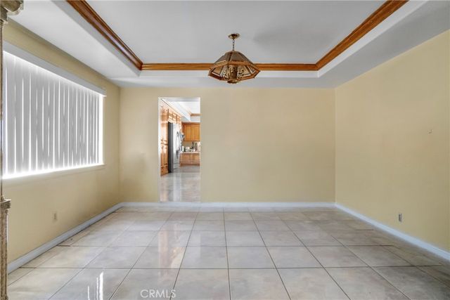 8118 Alameda, Downey, CA 90242