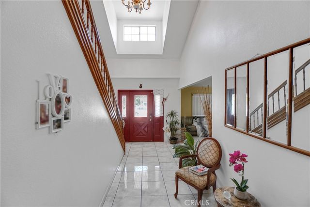 8118 Alameda, Downey, CA 90242