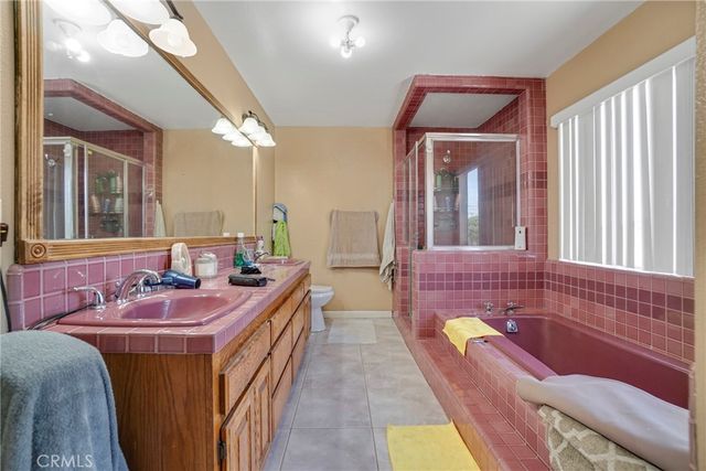 8118 Alameda, Downey, CA 90242