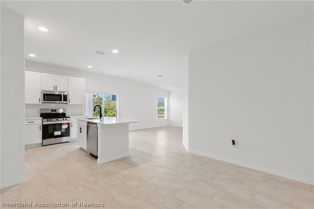 6151 Monegro Street, Sebring, FL 33872