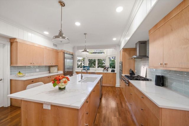 430 ST ANDREWS DRIVE, Belleair, FL 33756