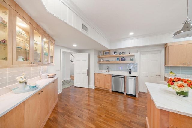 430 ST ANDREWS DRIVE, Belleair, FL 33756