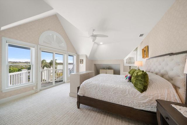 430 ST ANDREWS DRIVE, Belleair, FL 33756