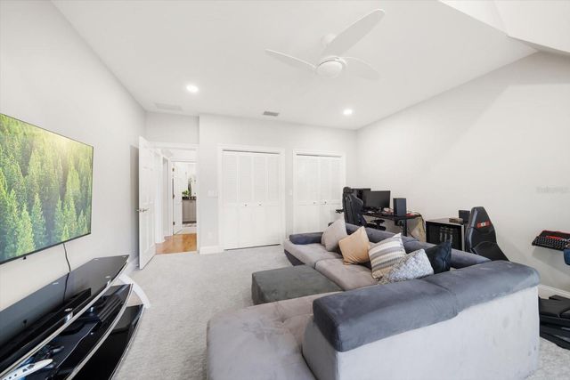 430 ST ANDREWS DRIVE, Belleair, FL 33756