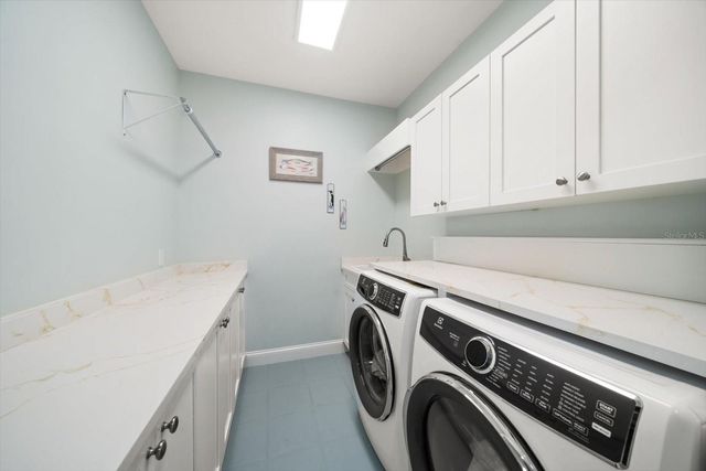 430 ST ANDREWS DRIVE, Belleair, FL 33756