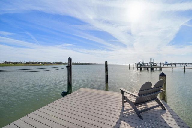 430 ST ANDREWS DRIVE, Belleair, FL 33756