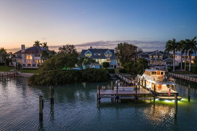 430 ST ANDREWS DRIVE, Belleair, FL 33756