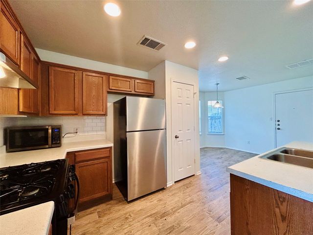 3400 Etheredge DR, Austin, TX 78725