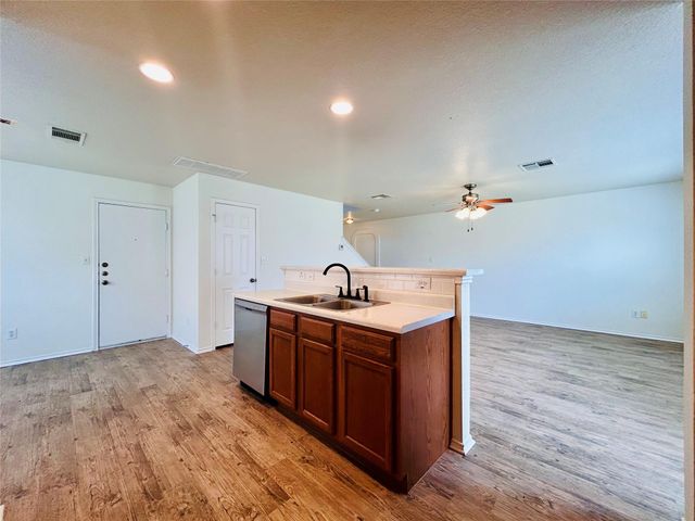3400 Etheredge DR, Austin, TX 78725