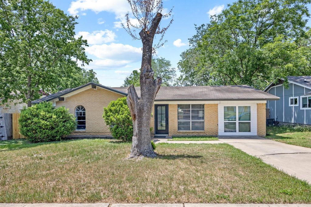 2207 Palmera CV, Austin, TX 78744