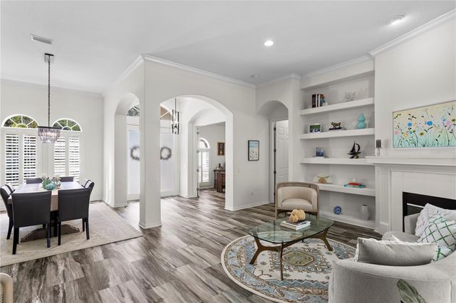 16303 HEATHROW DRIVE, Tampa, FL 33647