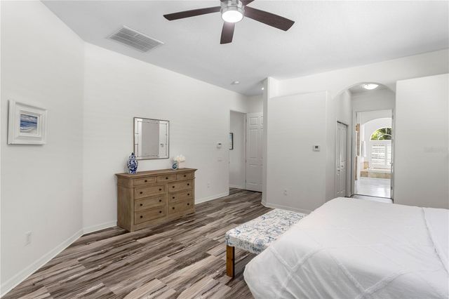 16303 HEATHROW DRIVE, Tampa, FL 33647