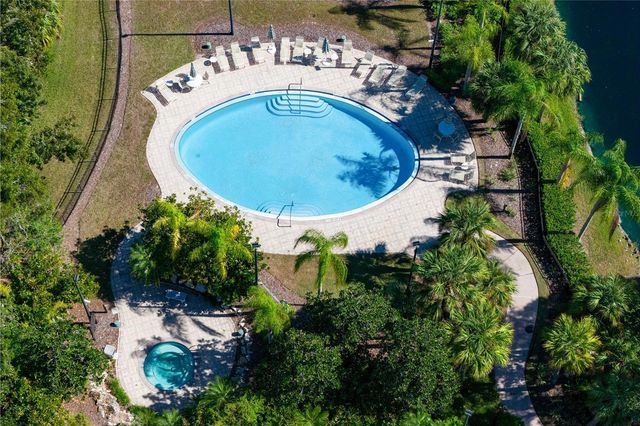 16303 HEATHROW DRIVE, Tampa, FL 33647