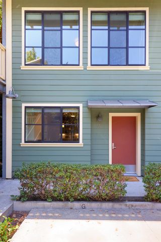 1565 32nd Street 4, Oakland, CA 94608