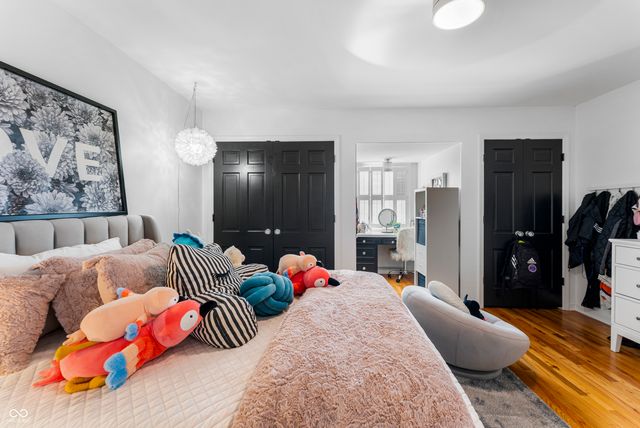 4410 N Riverside Drive, Columbus, IN 47203