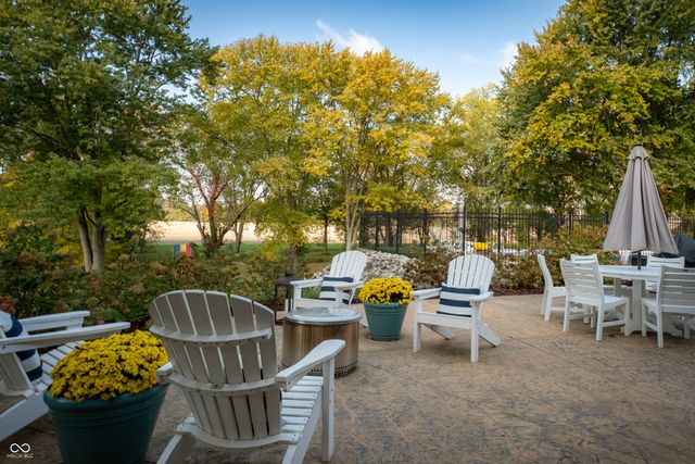 4410 N Riverside Drive, Columbus, IN 47203