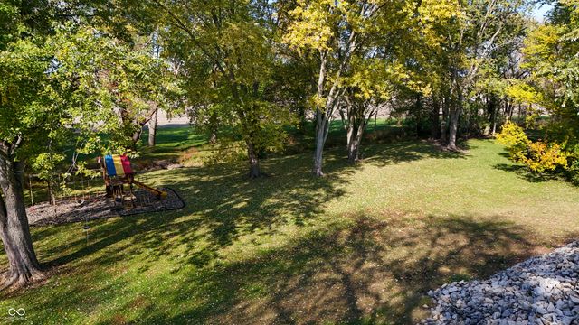 4410 N Riverside Drive, Columbus, IN 47203