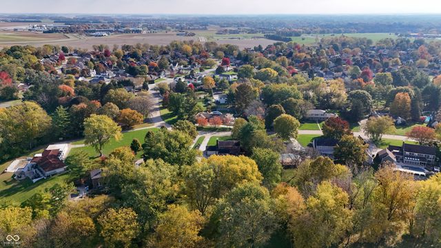 4410 N Riverside Drive, Columbus, IN 47203