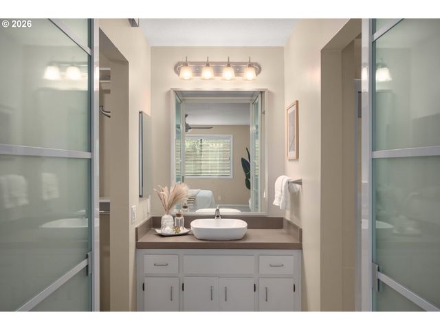 15510 Sw 114TH Ct 68, Portland, OR 97224