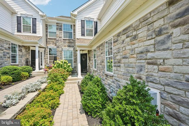 282 HOPEWELL DR, Collegeville, PA 19426