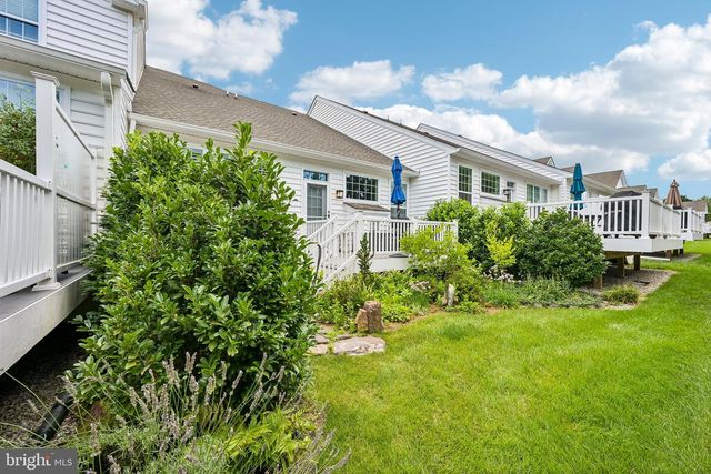 282 HOPEWELL DR, Collegeville, PA 19426