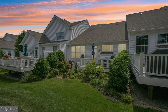 282 HOPEWELL DR, Collegeville, PA 19426