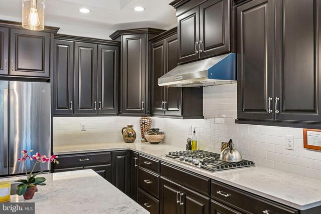 282 HOPEWELL DR, Collegeville, PA 19426