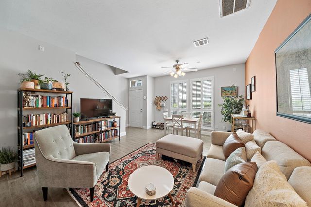 2915 Chenevert Street, Houston, TX 77004