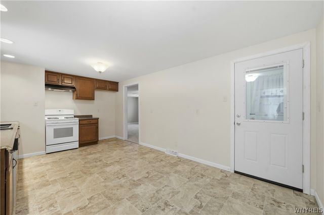 7453 Bear Ridge Road, Pendleton, NY 14120