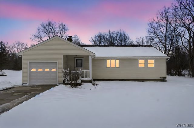 7453 Bear Ridge Road, Pendleton, NY 14120