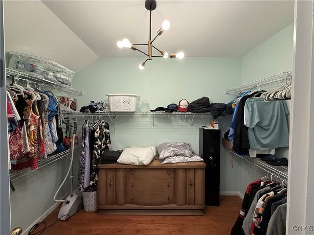 8217 Royal Scarlet Drive, Lysander, NY 13027