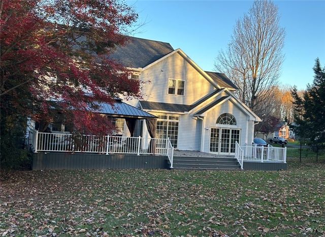 8217 Royal Scarlet Drive, Lysander, NY 13027