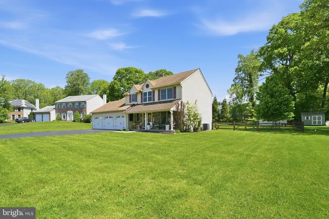 4317 TROPHY, Upper Chichester, PA 19061