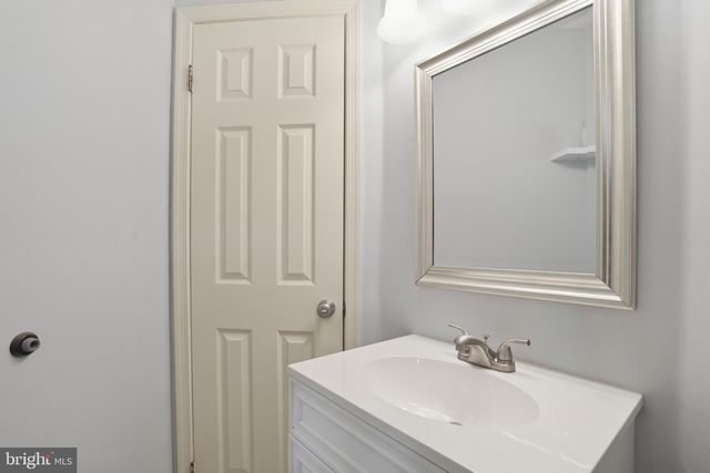 4317 TROPHY, Upper Chichester, PA 19061