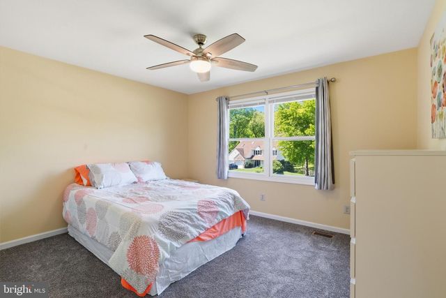 4317 TROPHY, Upper Chichester, PA 19061