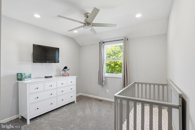 4317 TROPHY, Upper Chichester, PA 19061